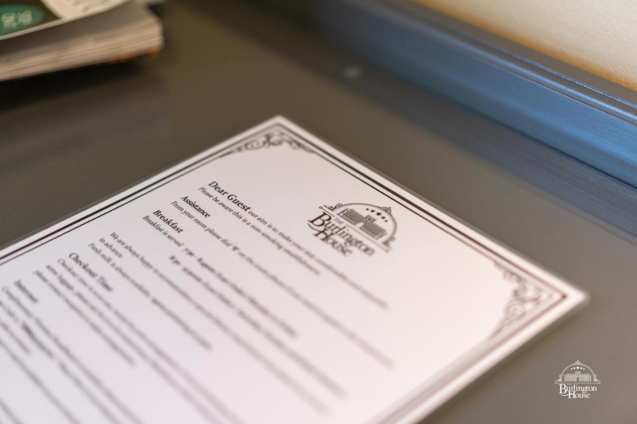Bed and Breakfast Burlington House Boutique Oksford Zewnętrze zdjęcie A letter from the President of the United States