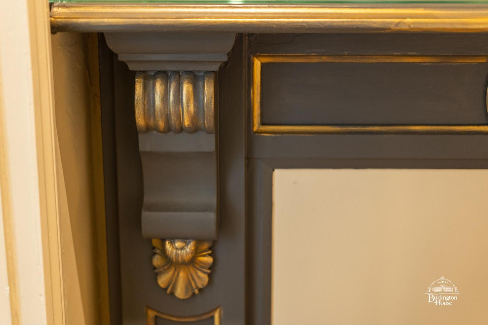 Bed and Breakfast Burlington House Boutique Oksford Pokój zdjęcie Detail of the fireplace